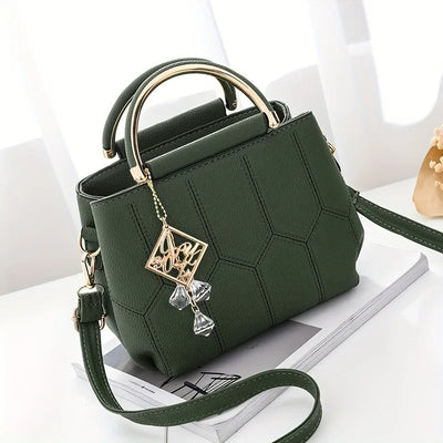 Luxury Women Crossbody Bags Look so fashionable and high level class  